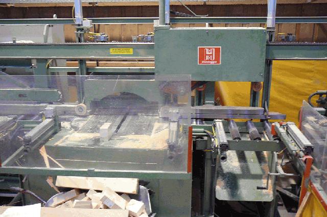 Joinery machine  Hundegger P10