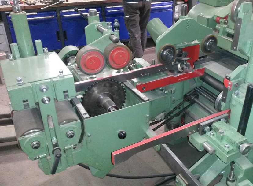 Hobelmaschine / Kehlmaschine  Kupfermühle Vuin 605