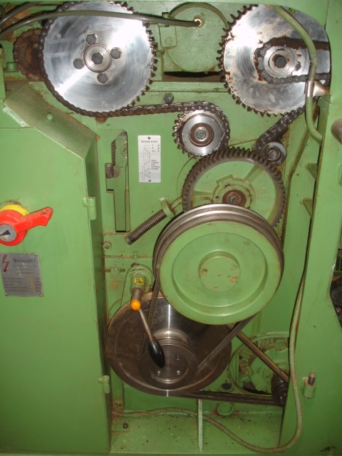 Breithobelmaschine Sarg-Hobelmaschine Kupfermühle Vuin 760